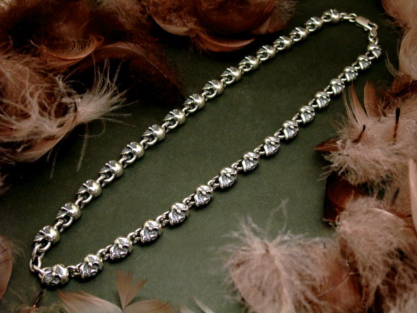 小さなスカルのネックレスチェーン Full Skull Necklace Chain